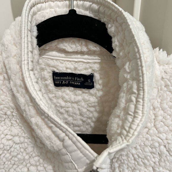 Abercrombie & Fitch Sherpa quarter-zip - Picture 2 of 9